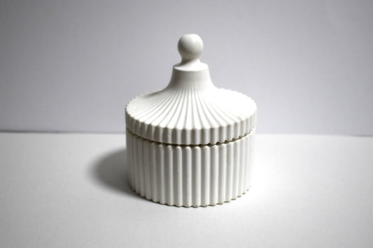 Aufbewahrungsdose mit Deckel